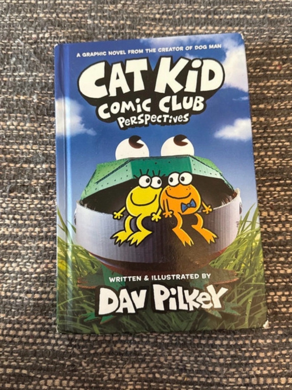 Cat Kid Comic Club: Perspectives by - Blue Cover - Picture 1 of 2